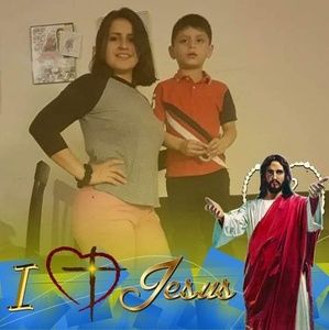 Meet your Posher, Ines